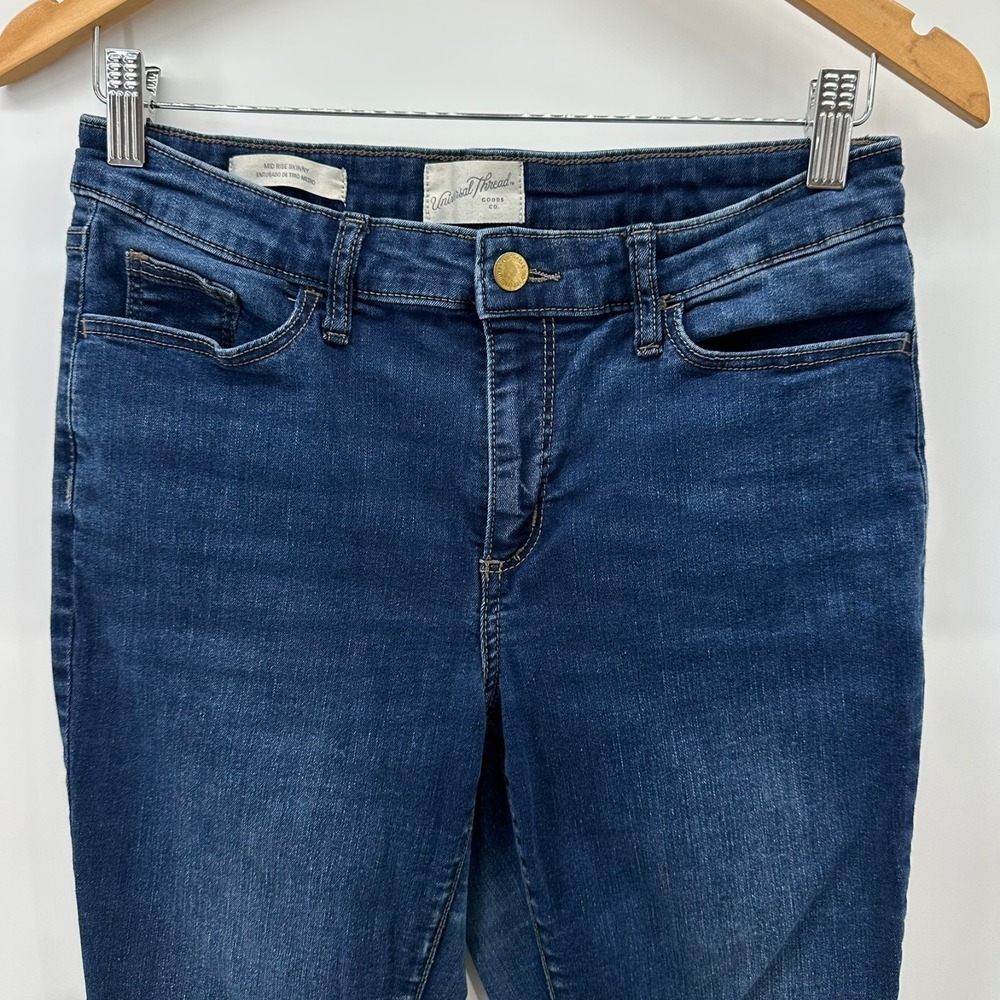 Universal Thread Jeans Womens 6/28R Blue Denim Mid Rise Skinny Leg Stretch
